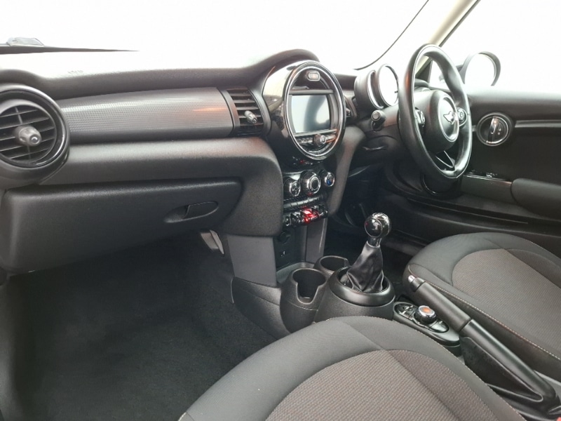 Used MINI Hatch 2018 for sale - 77987658: Photo 5