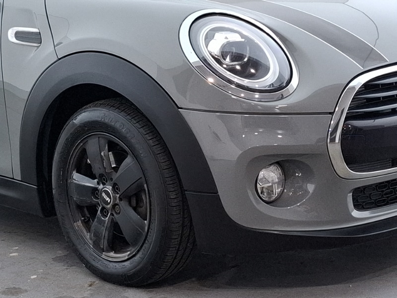 Used MINI Hatch 2018 for sale - 77987658: Photo 9