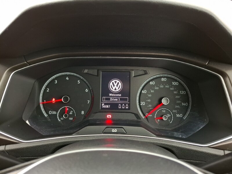 Used Volkswagen T-Roc 2019 for sale - 77651850: Photo 10