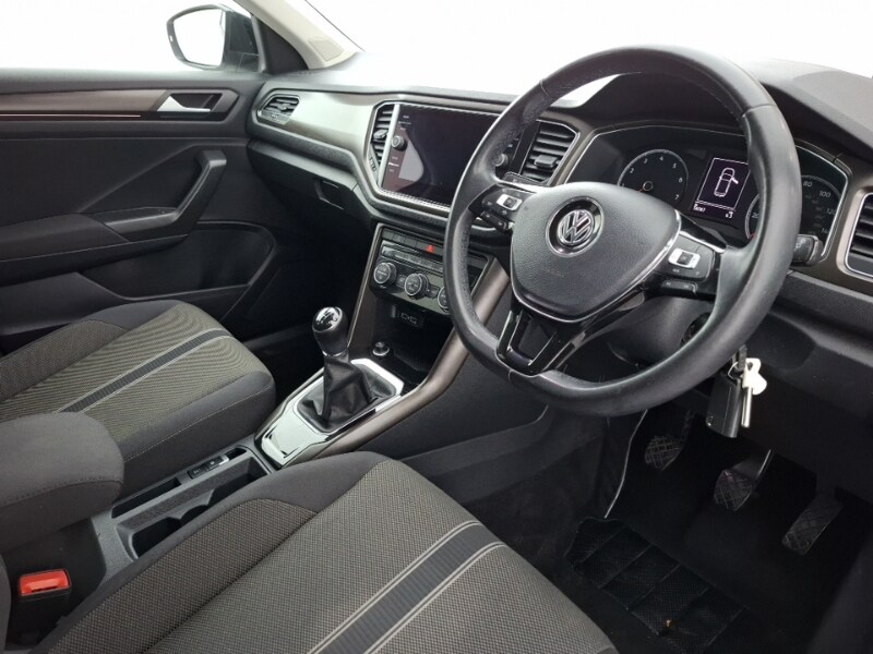 Used Volkswagen T-Roc 2019 for sale - 77651850: Photo 12