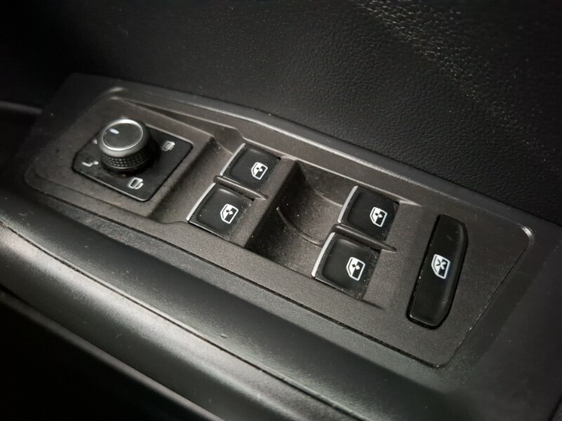 Used Volkswagen T-Roc 2019 for sale - 77651850: Photo 19