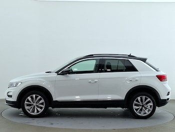 Used Volkswagen T-Roc 2019 for sale - 77651850: Photo