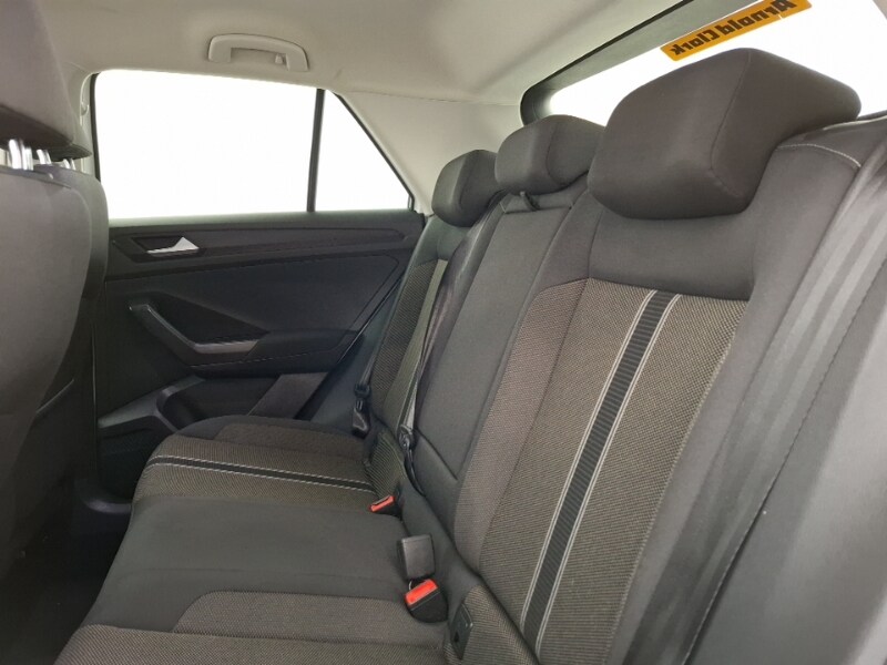 Used Volkswagen T-Roc 2019 for sale - 77651850: Photo 6