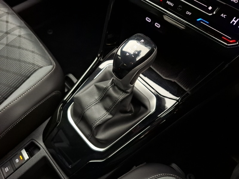 Used Volkswagen T-Roc 2025 for sale - 77371410: Photo 13