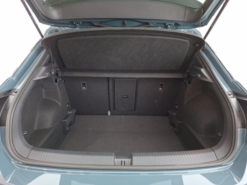 Used Volkswagen T-Roc 2025 for sale - 77371410: Photo 8