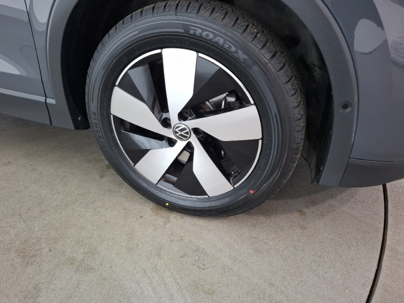 Used Volkswagen Tiguan 2024 for sale - 76403621: Photo 9