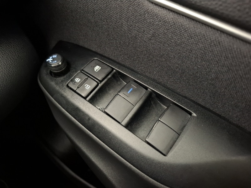 Used Toyota Yaris Cross 2022 for sale - 76954849: Photo 16