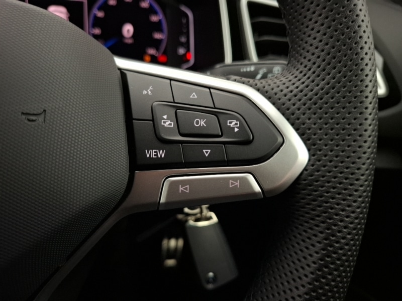 Used Volkswagen T-Roc 2025 for sale - 76983155: Photo 15