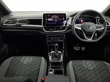 Used Volkswagen T-Roc 2025 for sale - 76983155: Photo