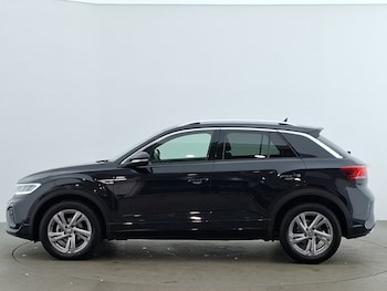 Used Volkswagen T-Roc 2025 for sale - 76983155: Photo