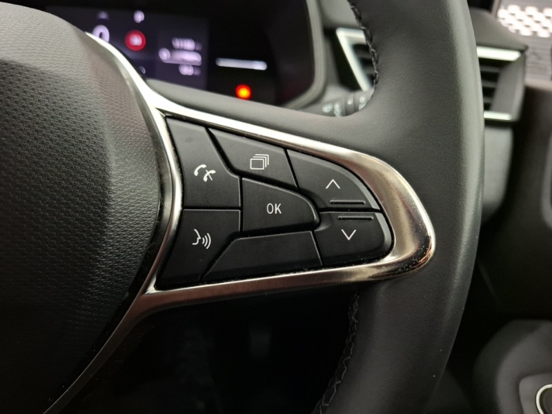 Used Renault Clio 2025 for sale - 77536492: Photo 15