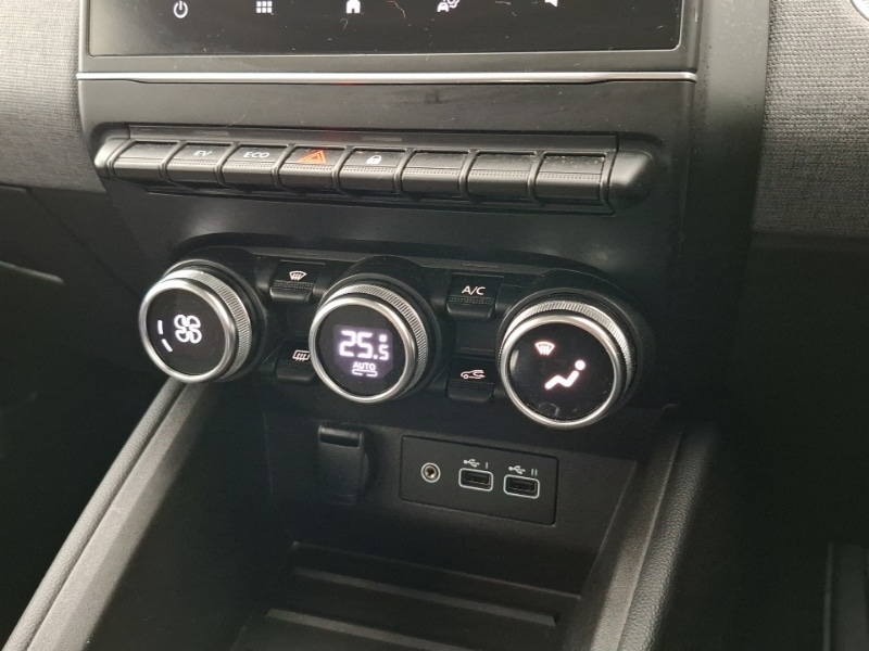 Used Renault Clio 2025 for sale - 77536492: Photo 16