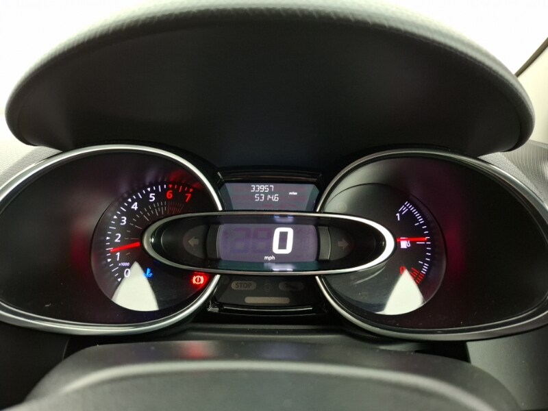 Used Renault Clio 2018 for sale - 77197456: Photo 10