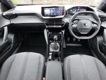 Used Peugeot 2008 2024 for sale - 75176984: Photo
