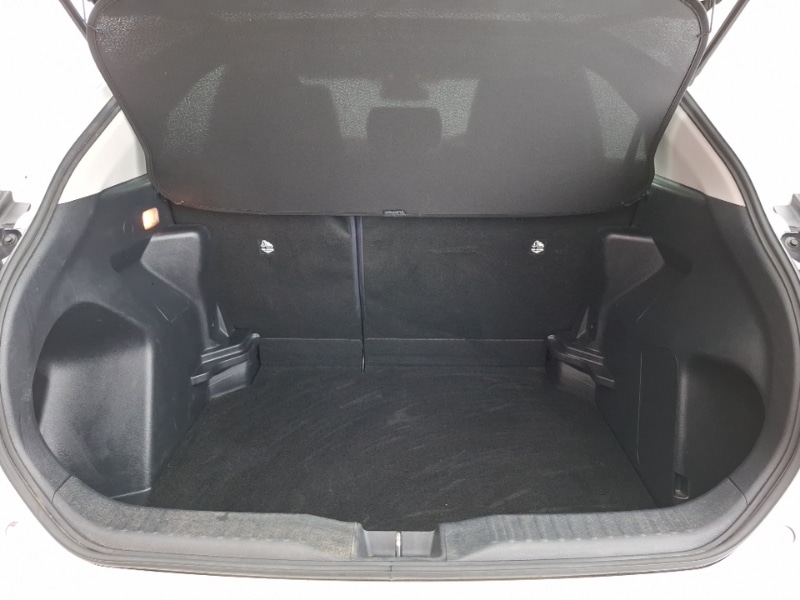 Used Toyota Yaris Cross 2022 for sale - 78155811: Photo 8