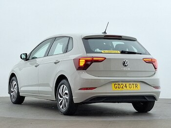 Used Volkswagen Polo 2024 for sale - 78952598: Photo