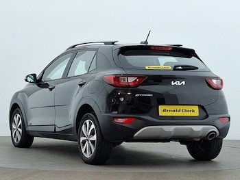 Used Kia Stonic 2021 for sale - 79567052: Photo