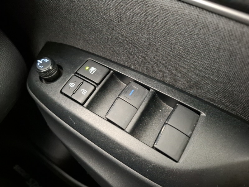 Used Toyota Yaris Cross 2023 for sale - 77928070: Photo 18