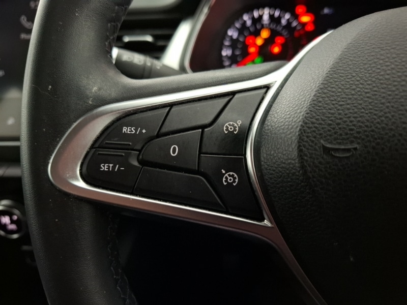 Used Renault Captur 2021 for sale - 77921996: Photo 15