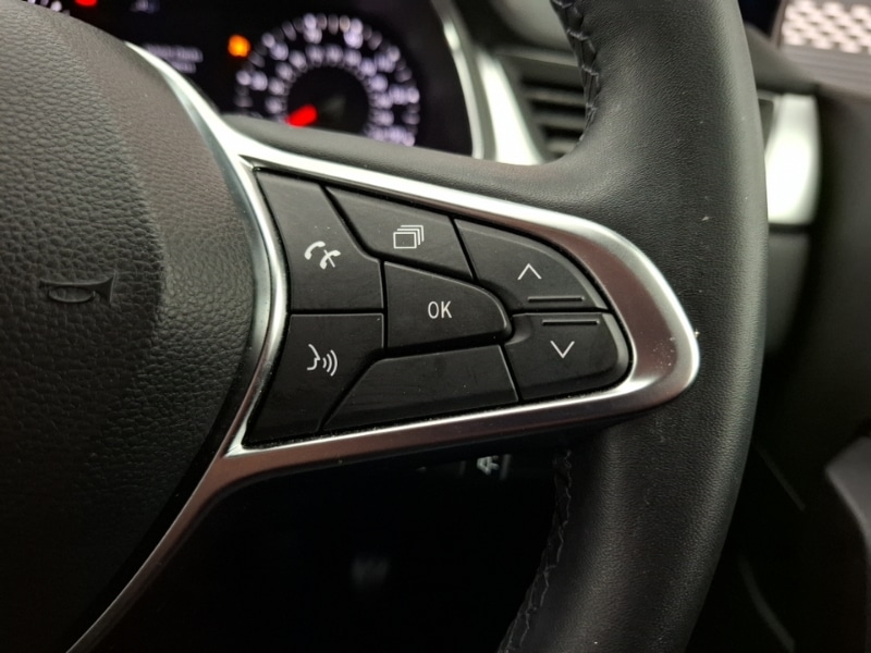 Used Renault Captur 2021 for sale - 77921996: Photo 16