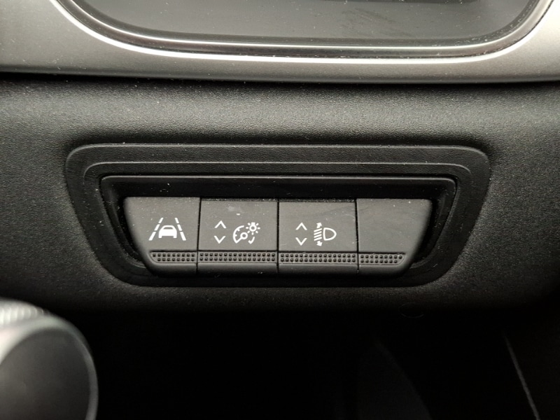 Used Renault Captur 2021 for sale - 77921996: Photo 19