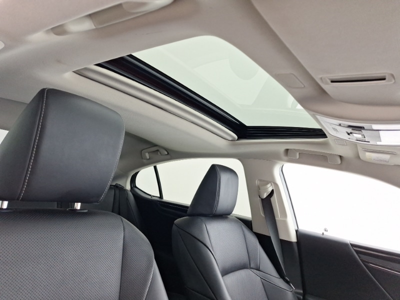 Used Lexus ES 2022 for sale - 76700051: Photo 19