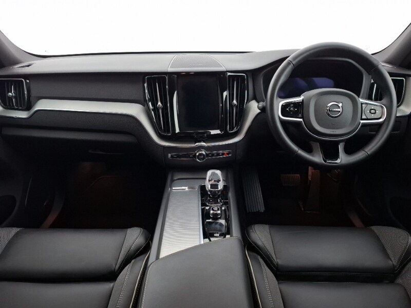 Used Volvo XC60 2024 for sale - 76238072: Photo 2