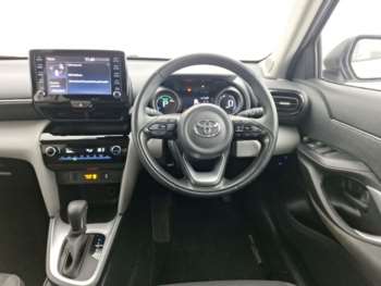 Used Toyota Yaris Cross 2022 for sale - 74711870: Photo