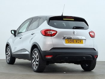 Used Renault Captur 2016 for sale - 79160458: Photo
