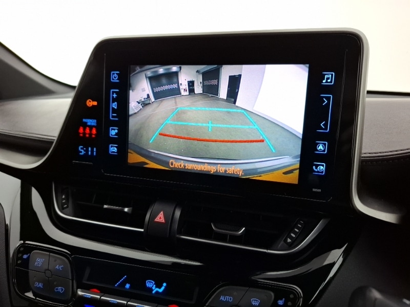 Used Toyota C-HR 2018 for sale - 76431599: Photo 11