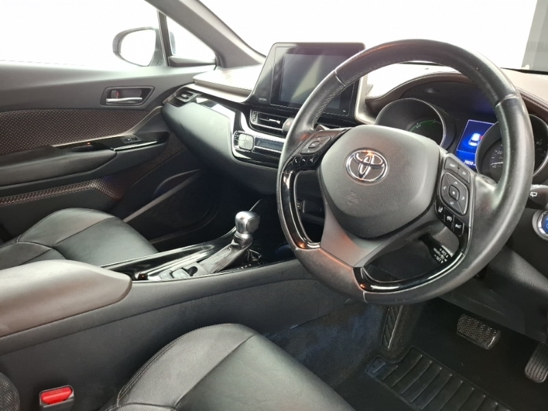 Used Toyota C-HR 2018 for sale - 76431599: Photo 12