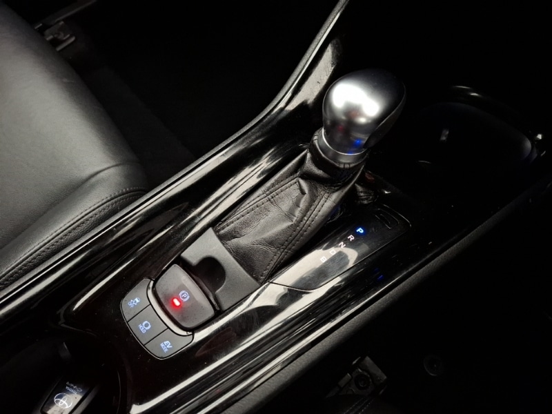 Used Toyota C-HR 2018 for sale - 76431599: Photo 13