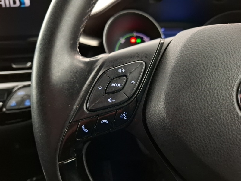 Used Toyota C-HR 2018 for sale - 76431599: Photo 14