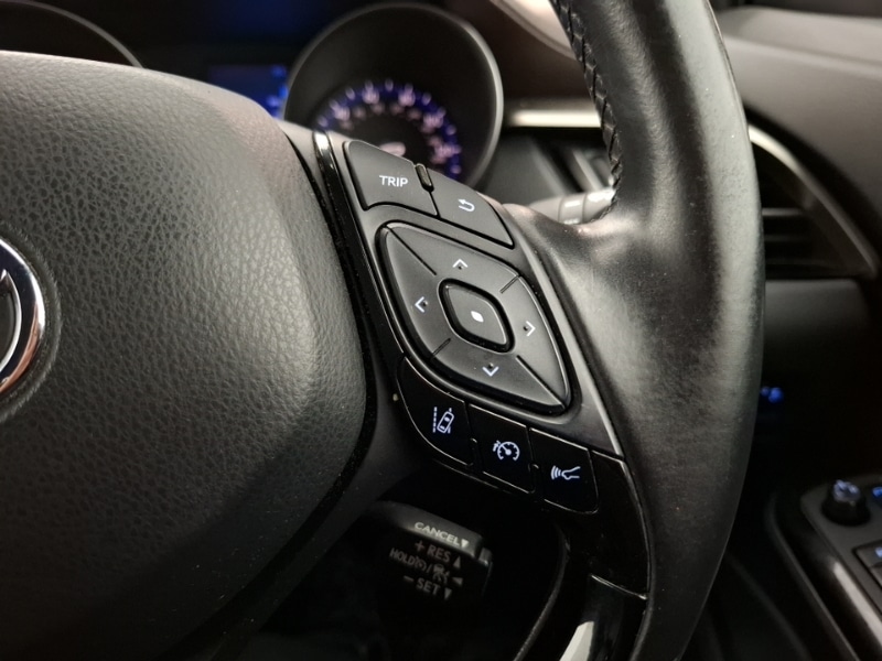 Used Toyota C-HR 2018 for sale - 76431599: Photo 15