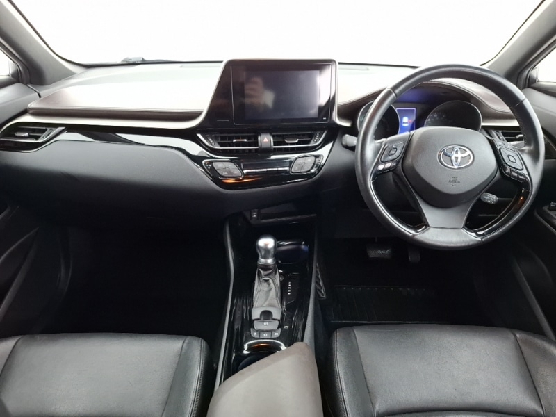 Used Toyota C-HR 2018 for sale - 76431599: Photo 2