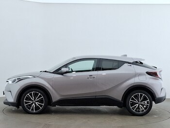 Used Toyota C-HR 2018 for sale - 76431599: Photo