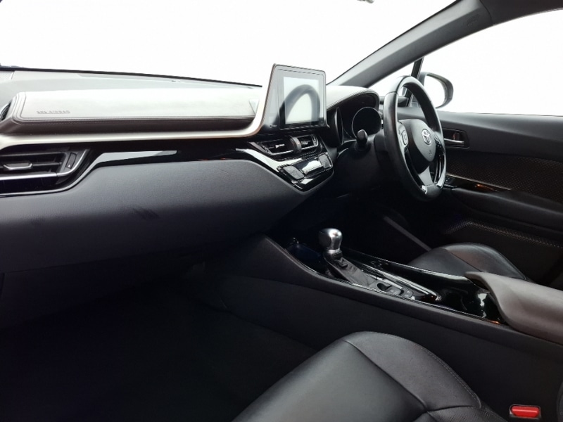 Used Toyota C-HR 2018 for sale - 76431599: Photo 5