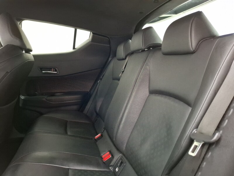 Used Toyota C-HR 2018 for sale - 76431599: Photo 6