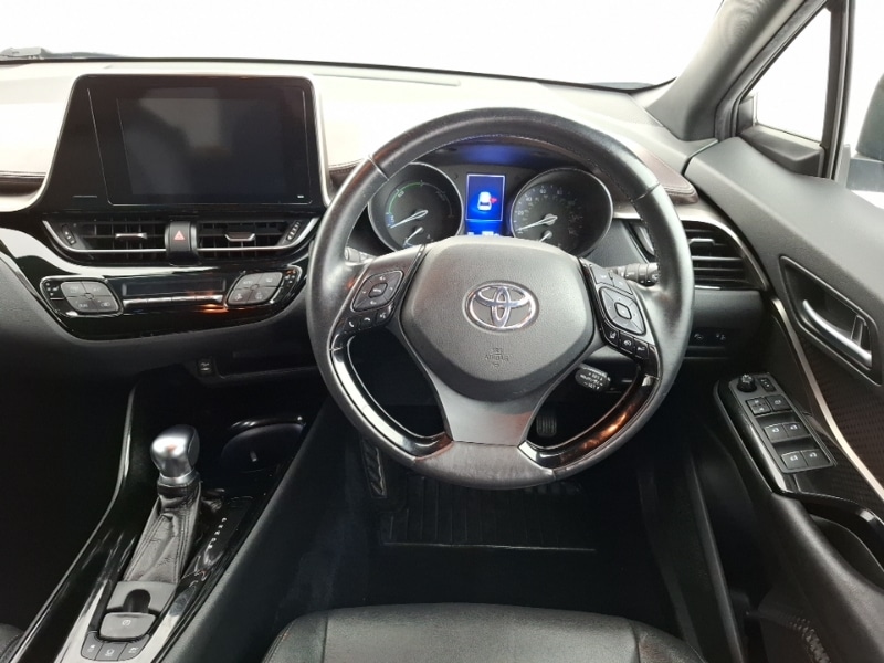 Used Toyota C-HR 2018 for sale - 76431599: Photo 7