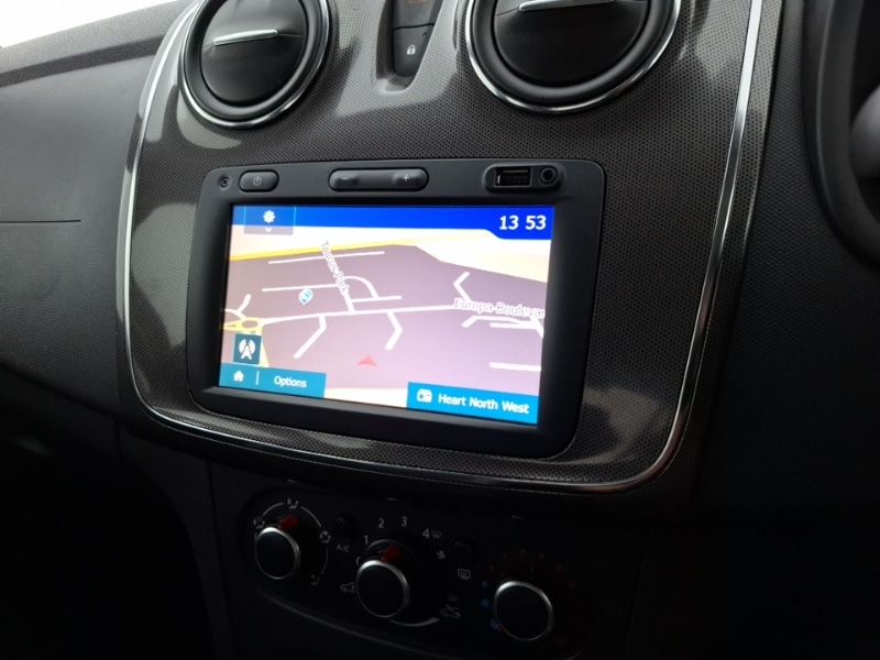 Used Dacia Sandero Stepway 2020 for sale - 76511652: Photo 17