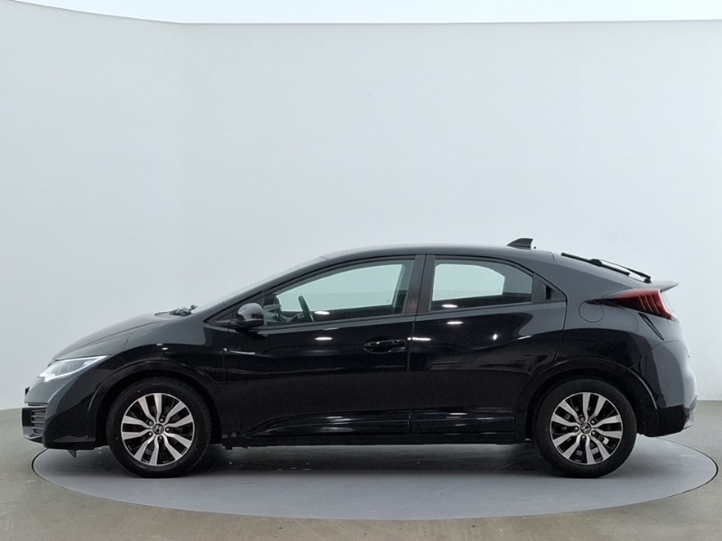 Used Honda Civic 2016 for sale - 77596155: Photo 4