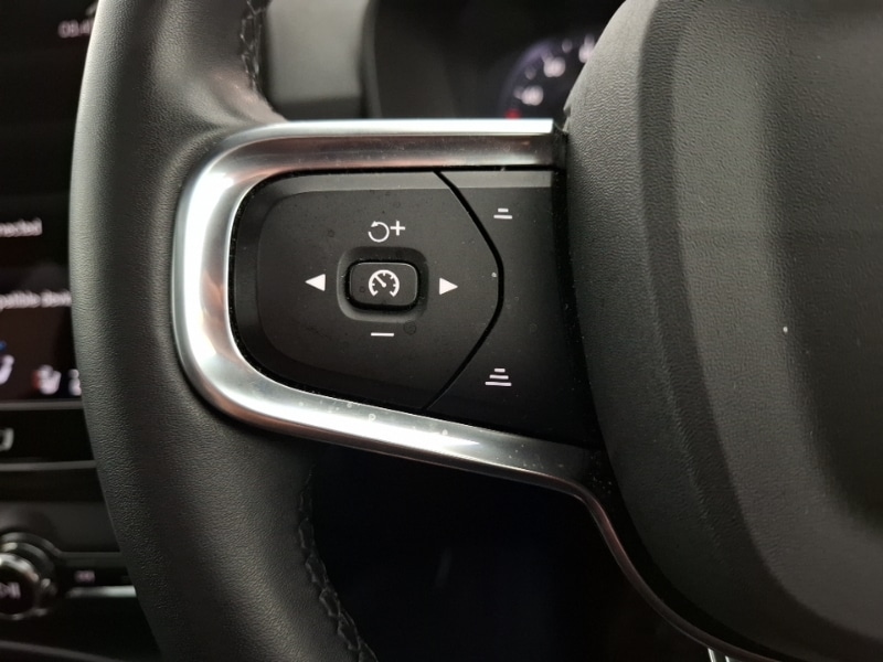 Used Volvo XC40 2021 for sale - 76773900: Photo 14