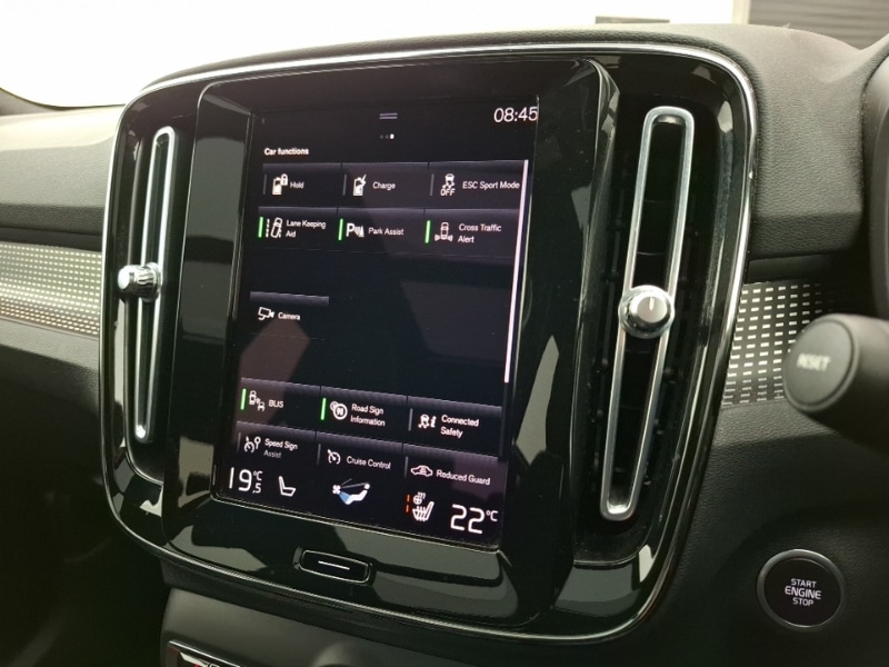 Used Volvo XC40 2021 for sale - 76773900: Photo 17