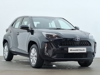 Used Toyota Yaris Cross 2023 for sale - 79561550: Photo