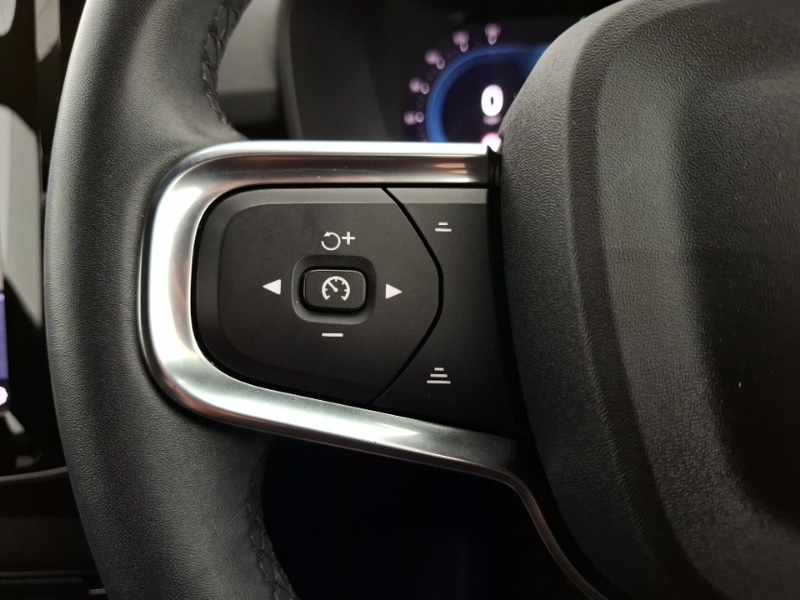 Used Volvo XC40 2023 for sale - 78146795: Photo 15