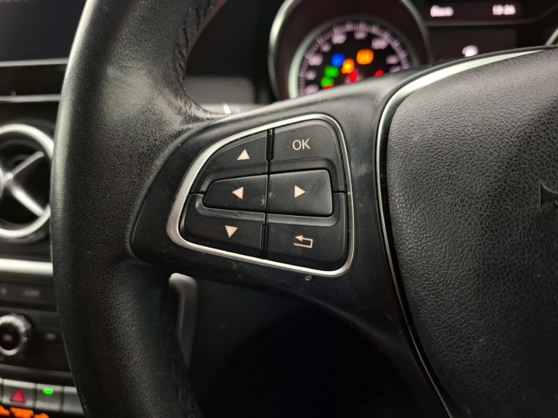 Used Mercedes-Benz GLA 2018 for sale - 76383853: Photo 14