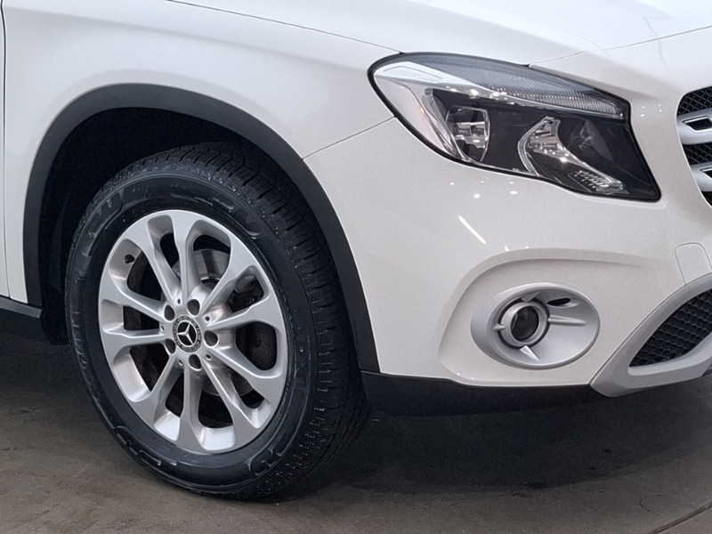 Used Mercedes-Benz GLA 2018 for sale - 76383853: Photo 9