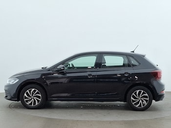 Used Volkswagen Polo 2023 for sale - 79573254: Photo