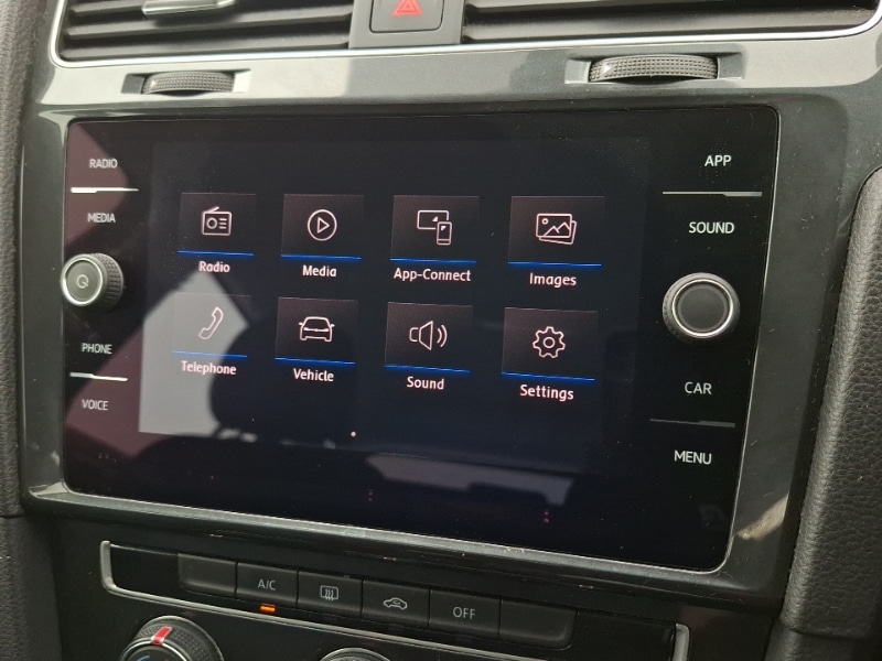 Used Volkswagen Golf 2018 for sale - 77682301: Photo 17