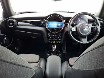 Used MINI Hatch 2023 for sale - 79399979: Photo